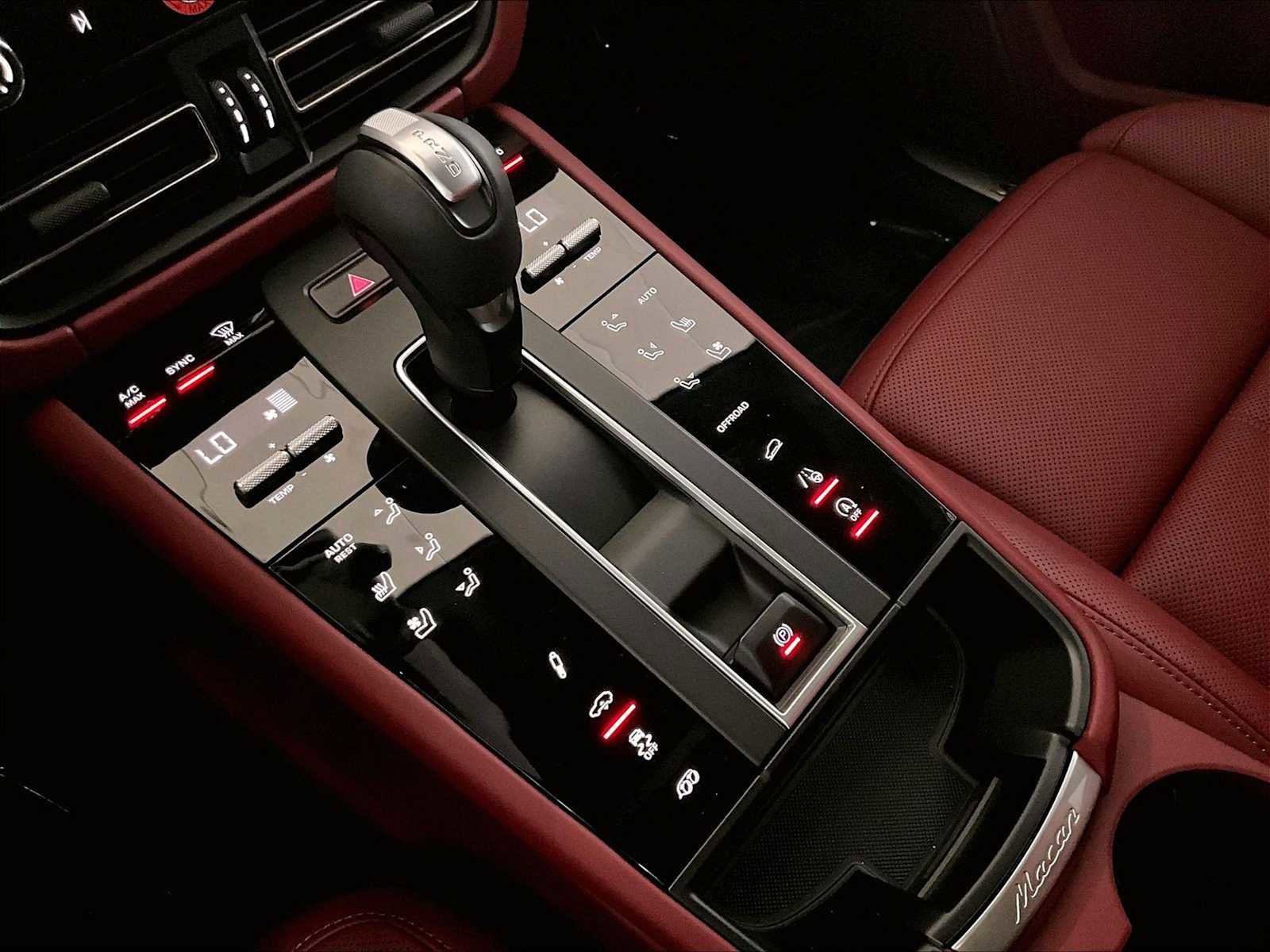 New 2025 Porsche Macan S image 18