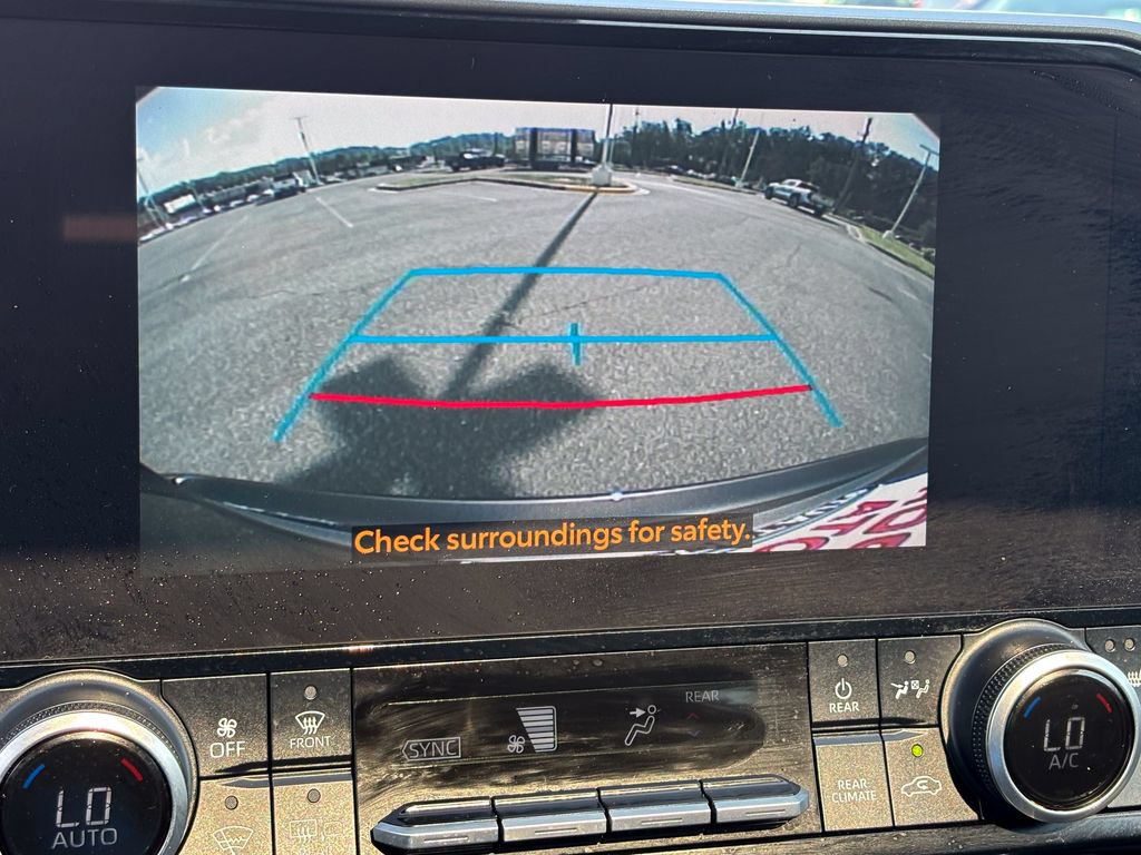 Certified 2024 Toyota Highlander XLE FWD image 33