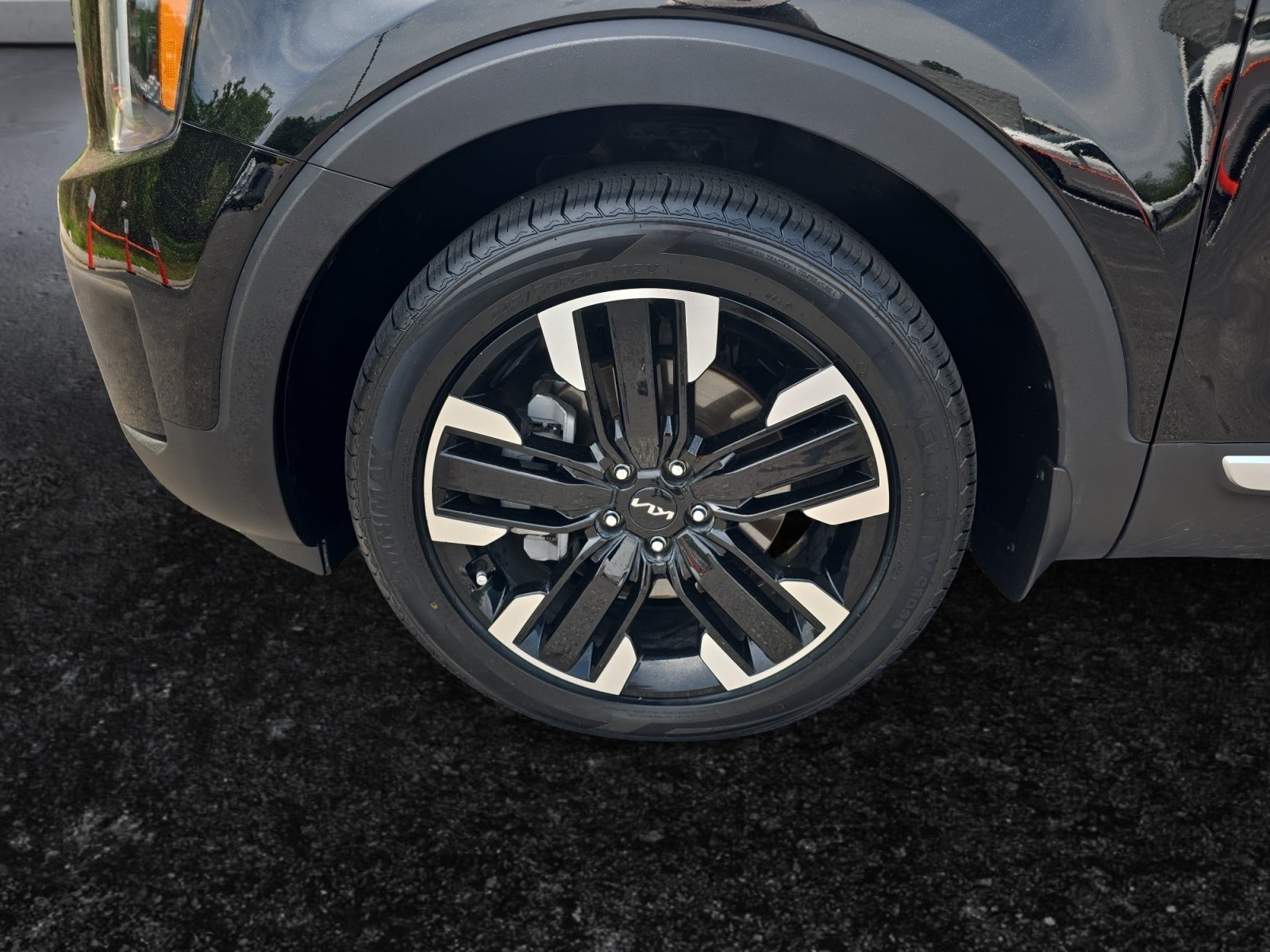 Used 2025 Kia Telluride SX Prestige AWD/4WD image 9