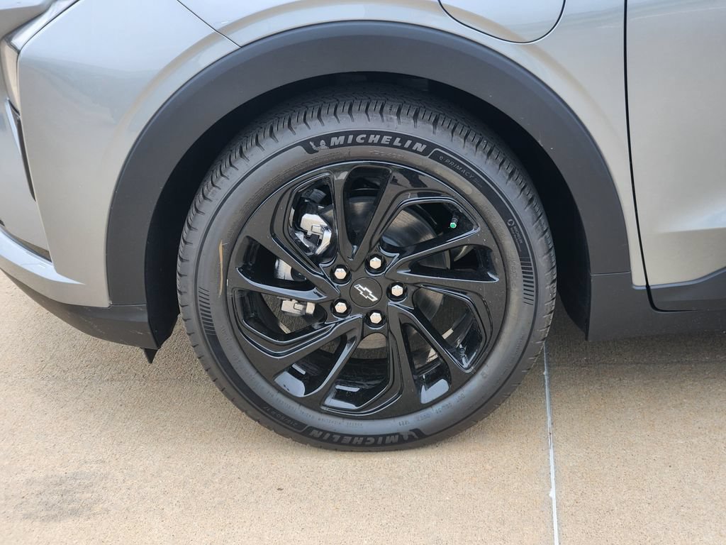 New 2027 Chevrolet Bolt RS FWD image 8