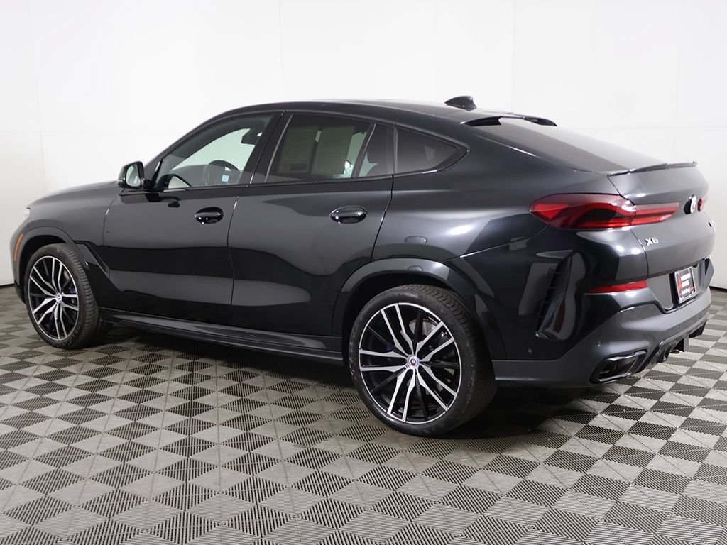 Used 2023 BMW X6 M50i w/ Executive Package AWD/4WD image 17