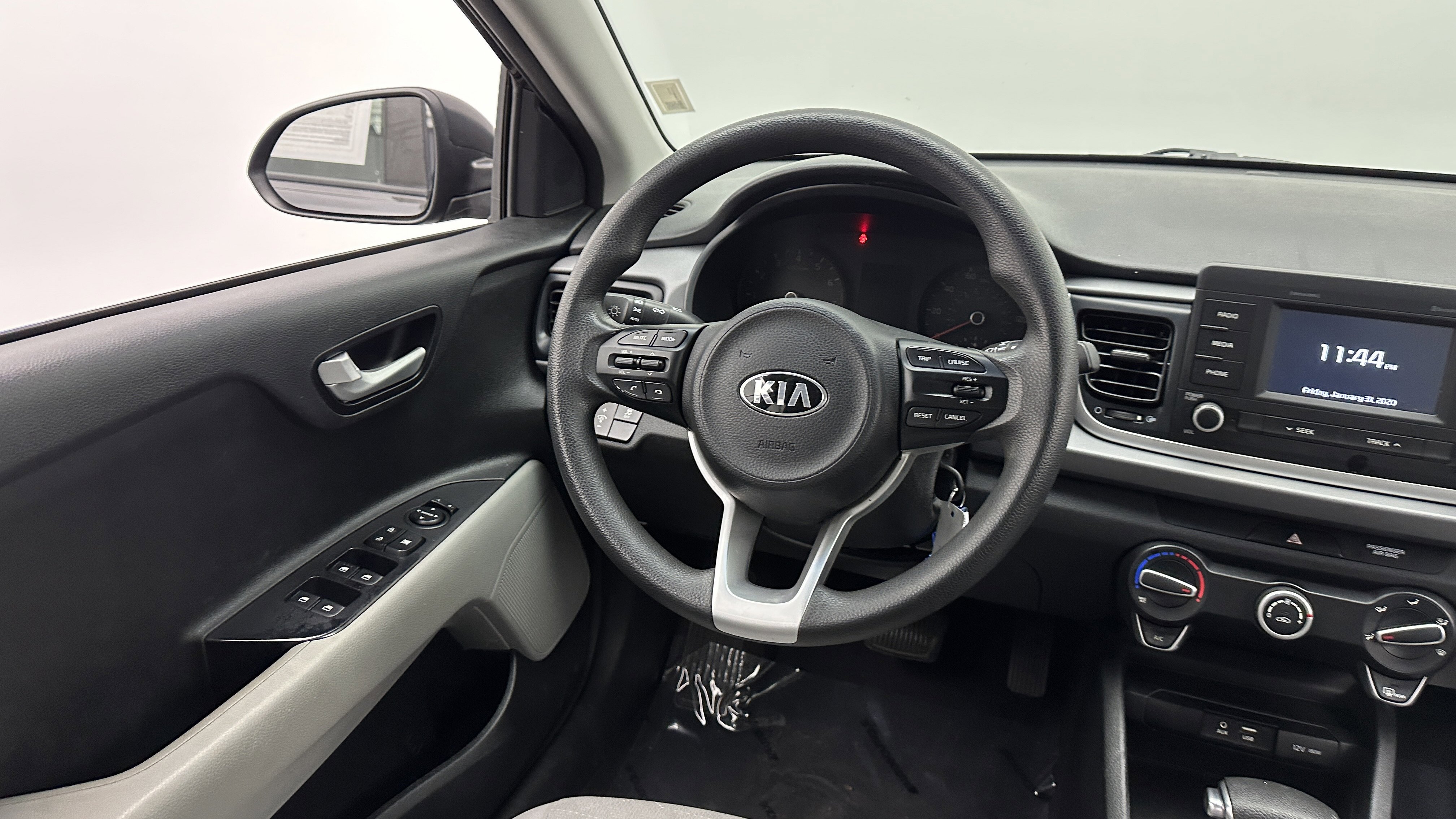 Used 2018 Kia Rio S image 22