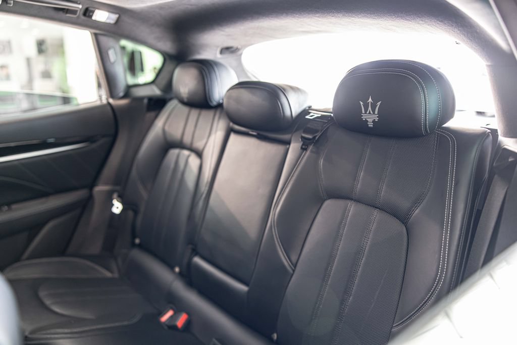 Used 2019 Maserati Levante S GranSport AWD/4WD image 36