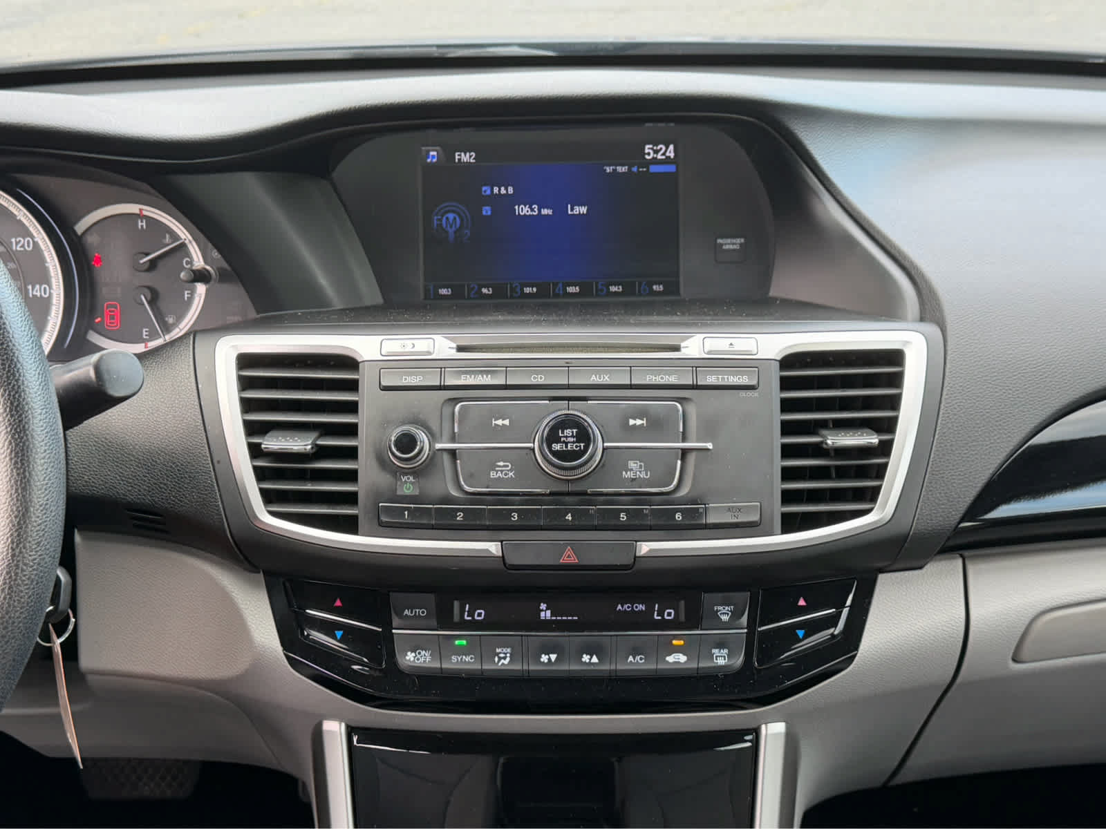 Used 2016 Honda Accord LX image 15
