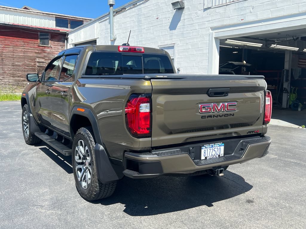Used 2024 GMC Canyon AT4 AWD/4WD image 11