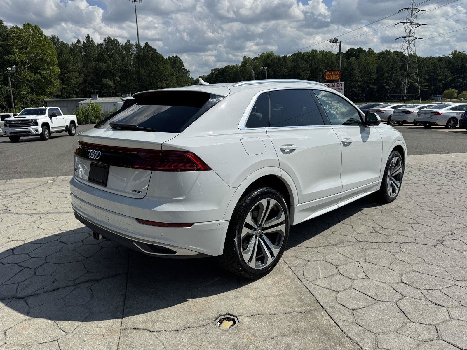 Used 2019 Audi Q8 Prestige w/ Towing Package AWD/4WD image 14