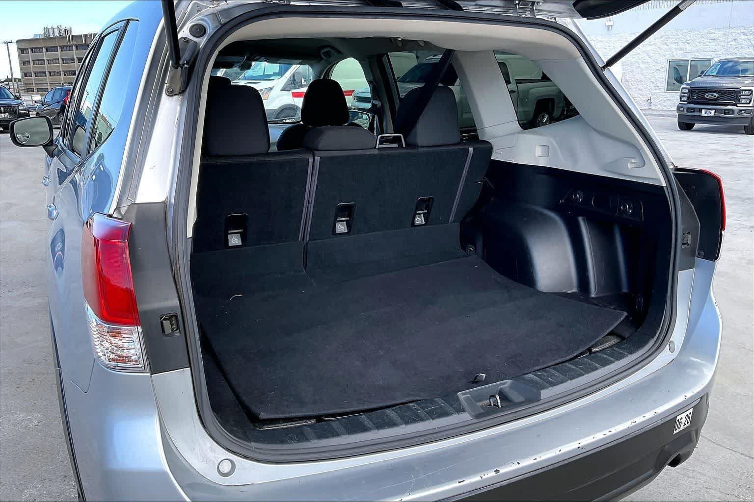 Used 2020 Subaru Forester AWD/4WD image 18