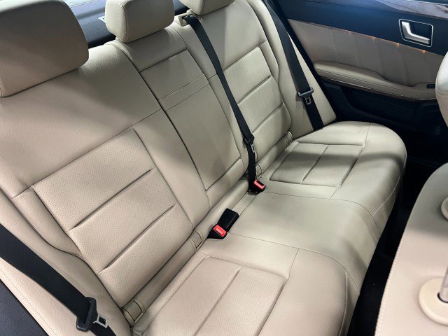 Used 2012 Mercedes-Benz E 350 4MATIC Sedan image 40