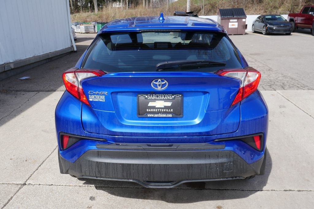 Used 2021 Toyota C-HR XLE image 6