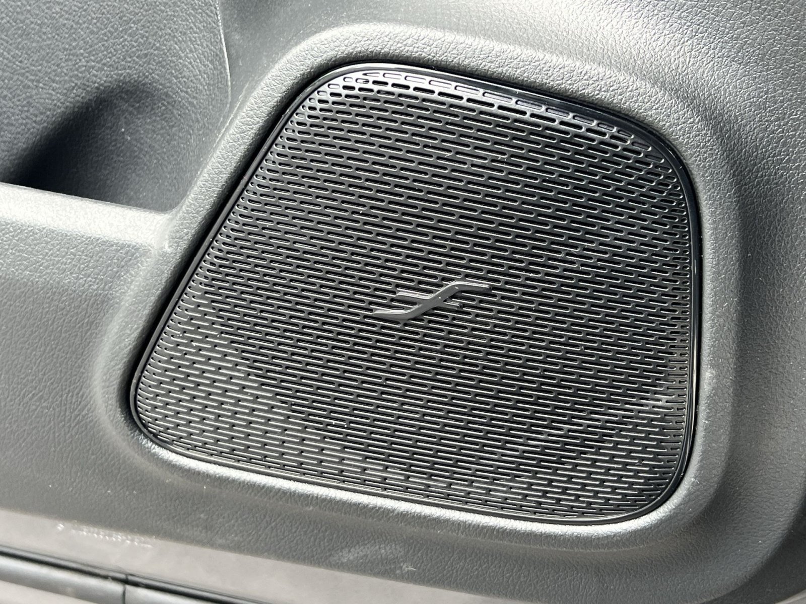 New 2026 Mercedes-Benz GLB 250 4MATIC image 41