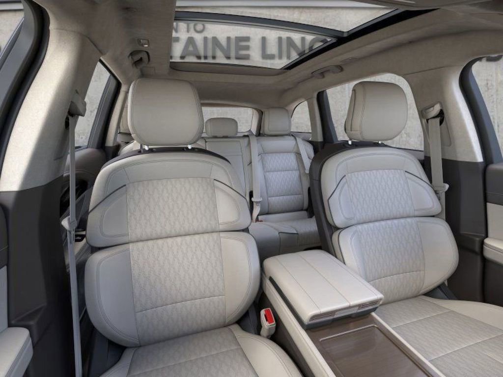 New 2026 Lincoln Nautilus Black Label w/ Jet Appearance Package image 10