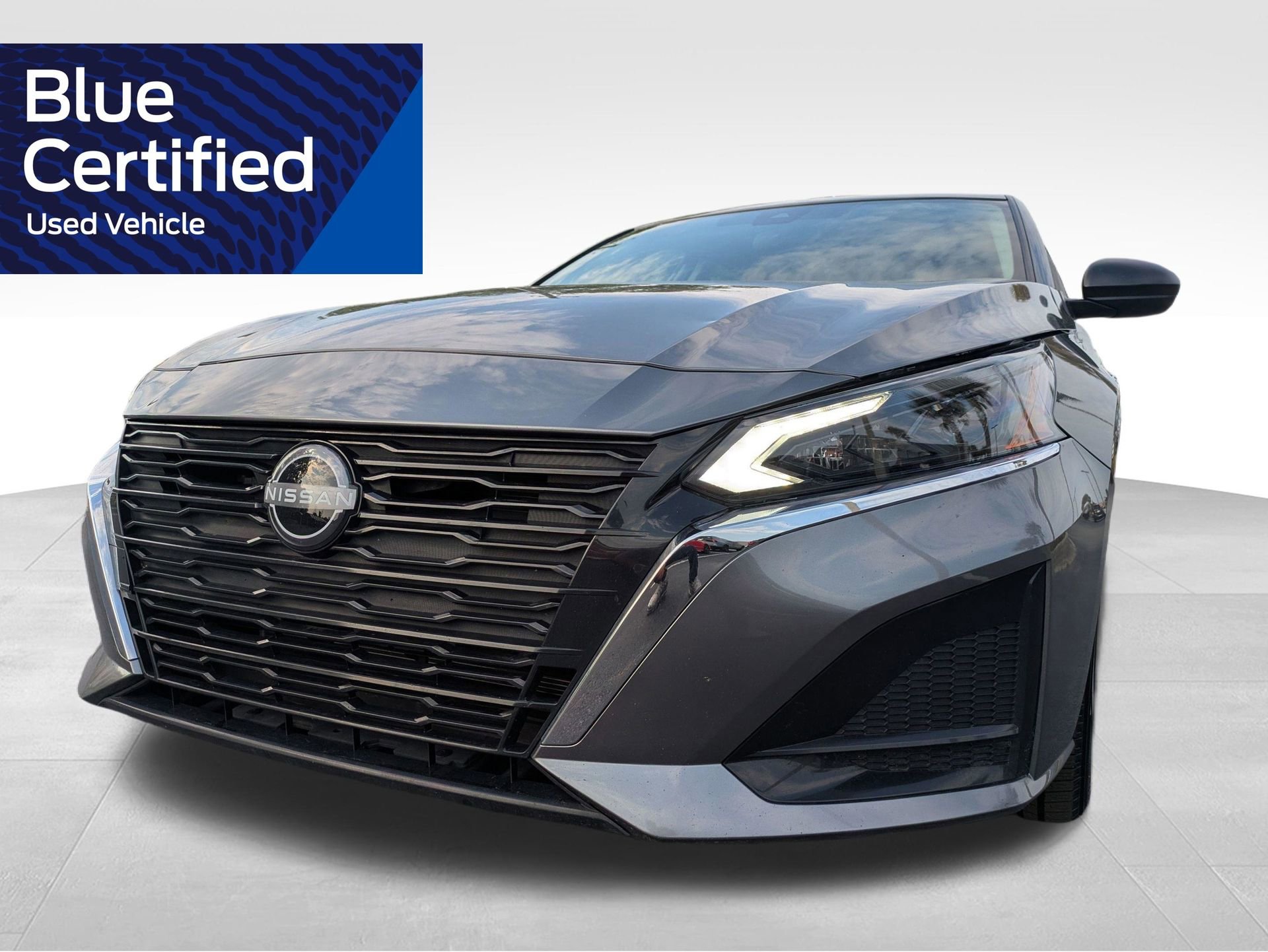 Used 2024 Nissan Altima 2.5 SV FWD image 10
