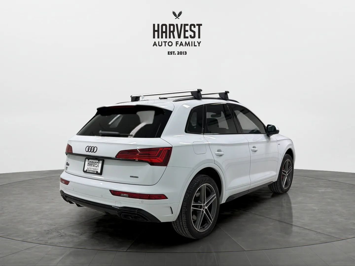 Used 2025 Audi Q5 e Premium Plus w/ Premium Plus Package image 6