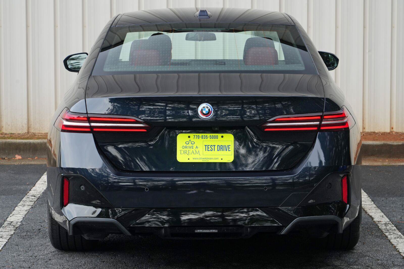 Used 2025 BMW i5 xDrive40 w/ M Sport Package AWD/4WD image 55