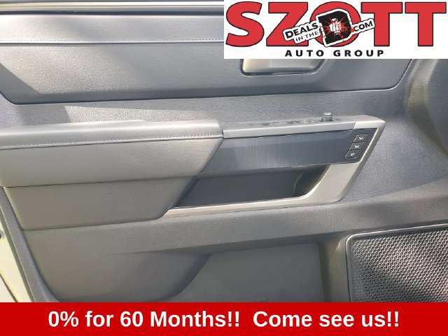 New 2026 Toyota Tundra Platinum w/ TRD Off-Road Package AWD/4WD image 16