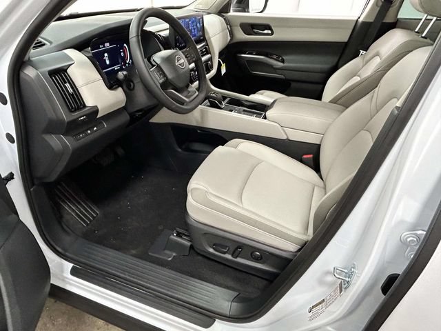 New 2026 Nissan Pathfinder SL w/ SL Premium Package FWD image 11