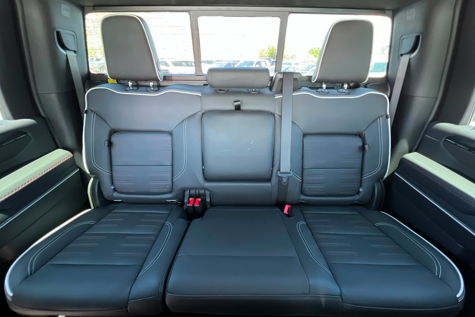Used 2026 GMC Sierra 2500 AT4X AWD/4WD image 26