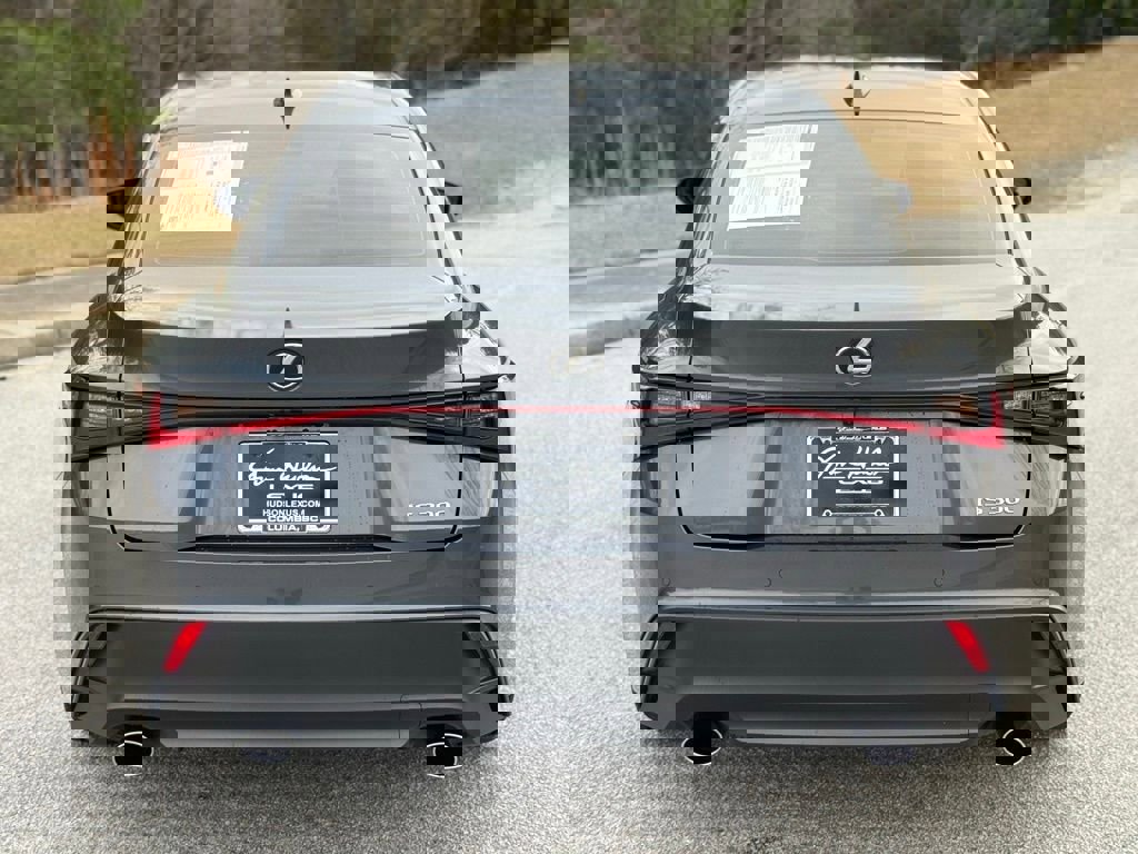 Certified 2024 Lexus IS 300 w/ Comfort Package image 12