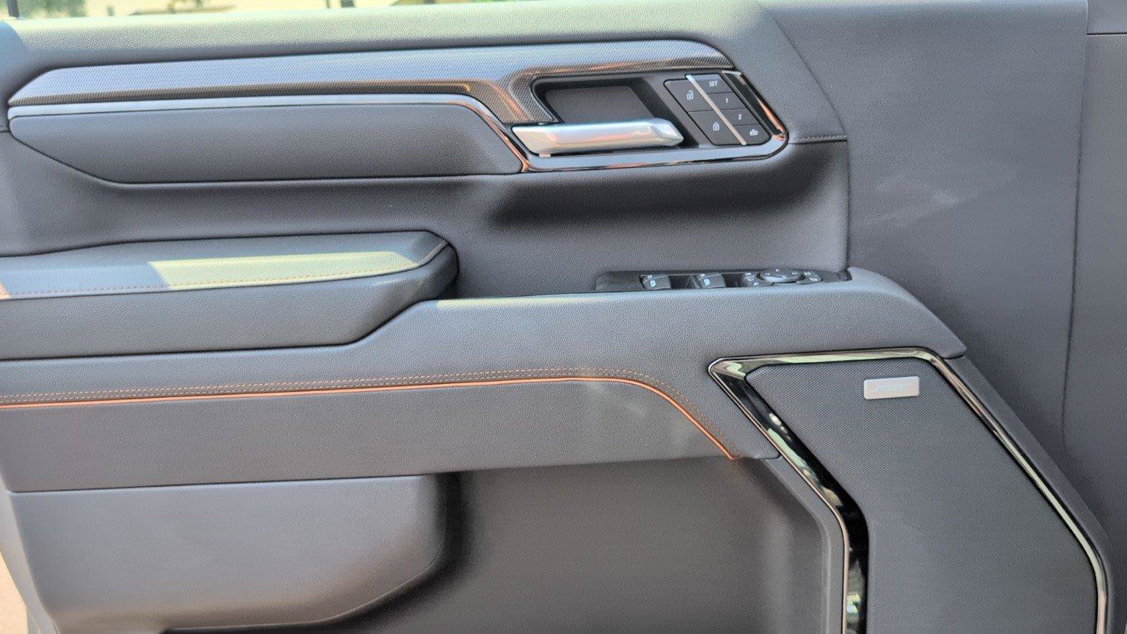 New 2026 GMC Sierra 2500 AT4 w/ AT4 Premium Plus Package AWD/4WD image 20