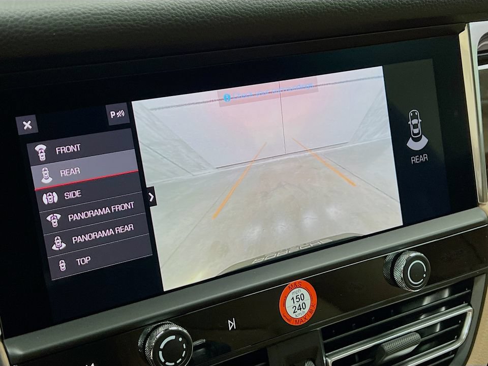 New 2026 Porsche Macan AWD/4WD image 17