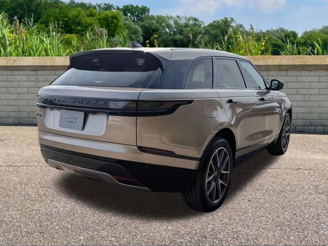 New 2026 Land Rover Range Rover Velar Dynamic SE image 4