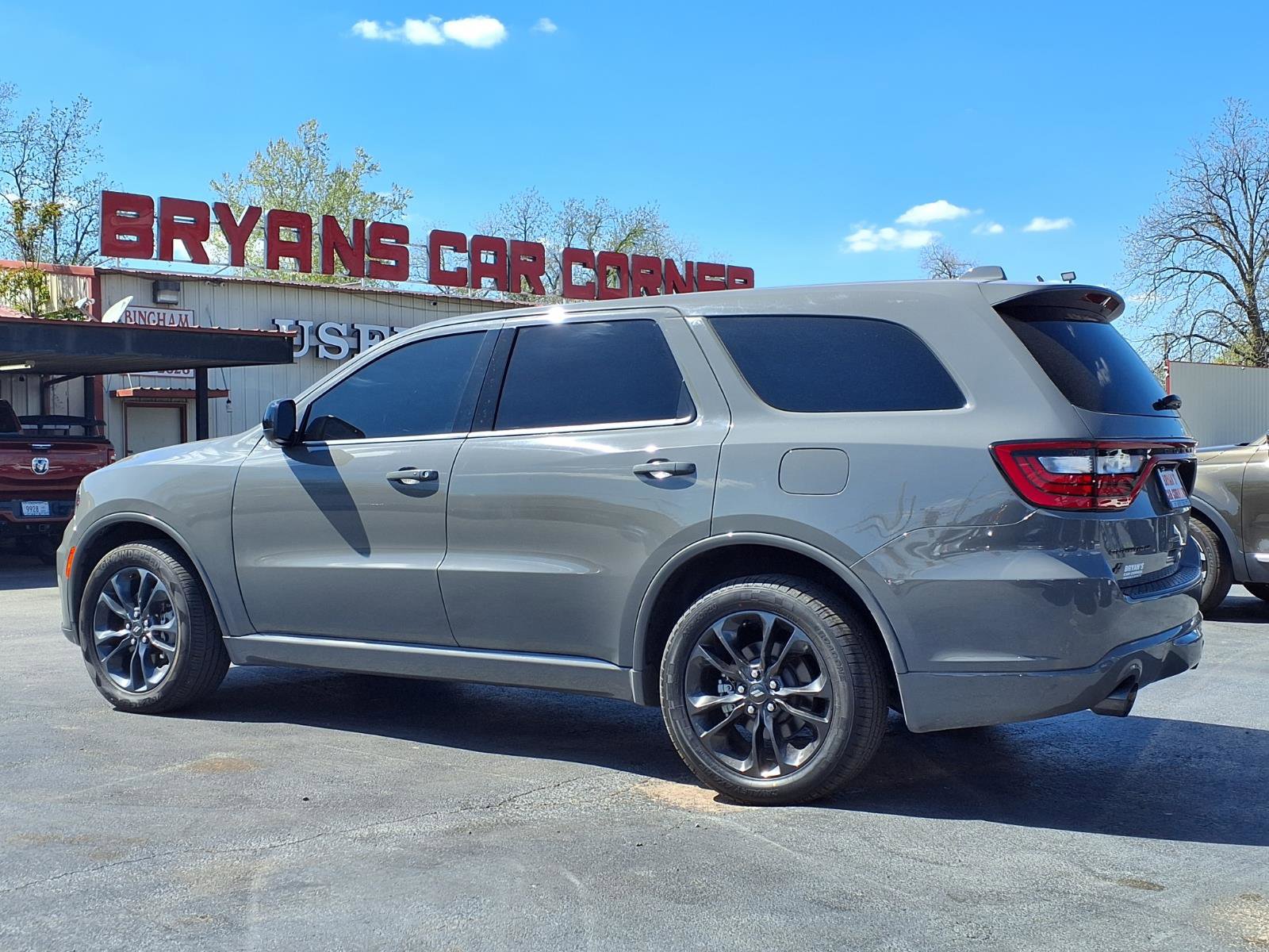 Used 2022 Dodge Durango SXT w/ Blacktop Package image 21