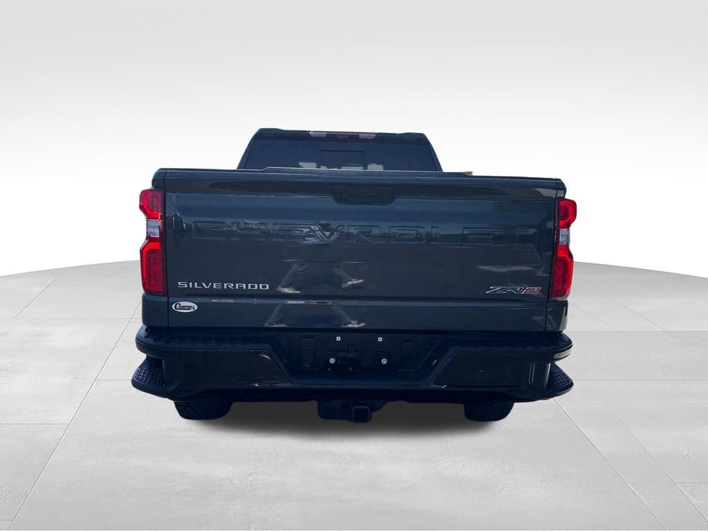 Used 2025 Chevrolet Silverado 1500 ZR2 w/ Technology Package AWD/4WD image 4
