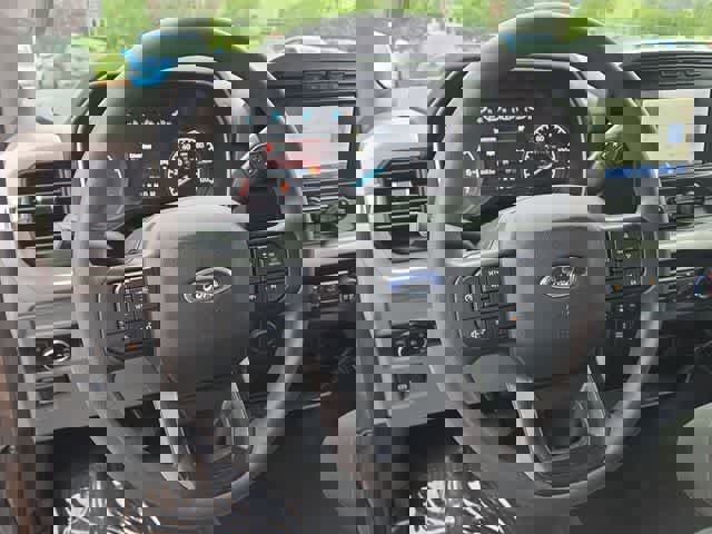 Used 2023 Ford F150 XLT image 22