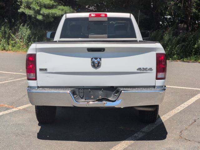 Used 2018 RAM 1500 Classic SLT AWD/4WD image 7
