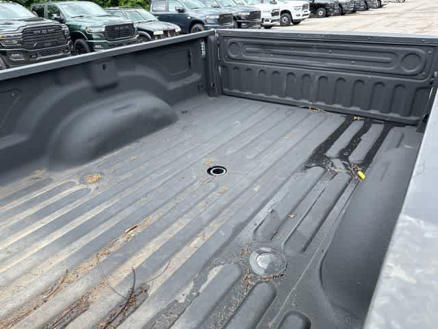 Used 2022 RAM 3500 Limited AWD/4WD image 11