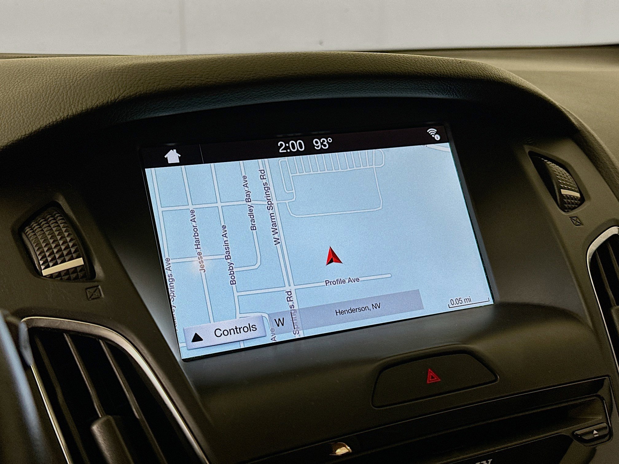 Used 2016 Ford Focus SE w/ Equipment Group 201A FWD image 21