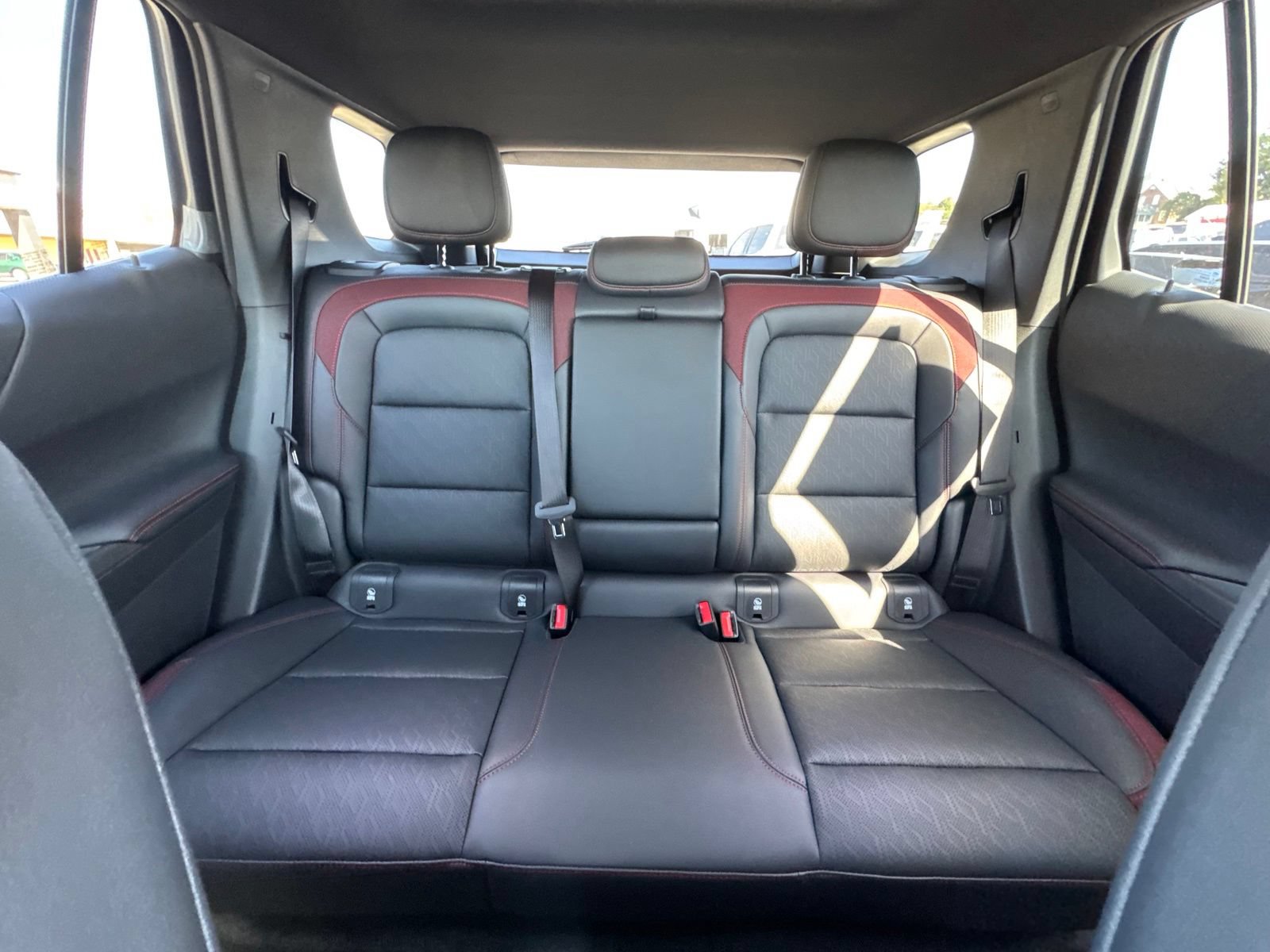 New 2027 Chevrolet Equinox RS w/ Convenience Package III AWD/4WD image 25