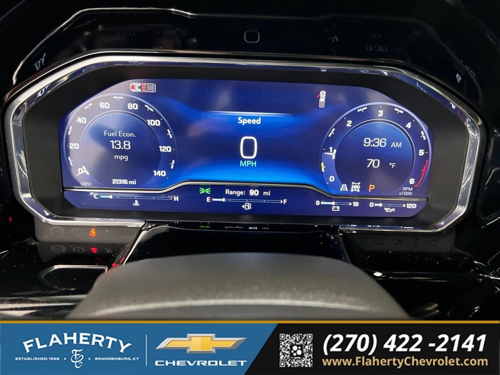 Used 2025 Chevrolet Silverado 1500 LT Trail Boss w/ Convenience Package II AWD/4WD image 29