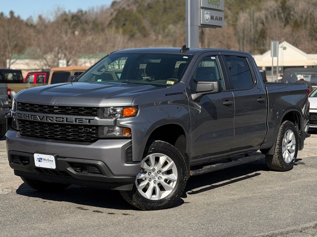 Used 2021 Chevrolet Silverado 1500 Custom w/ LPO, Dark Essentials Package image 1