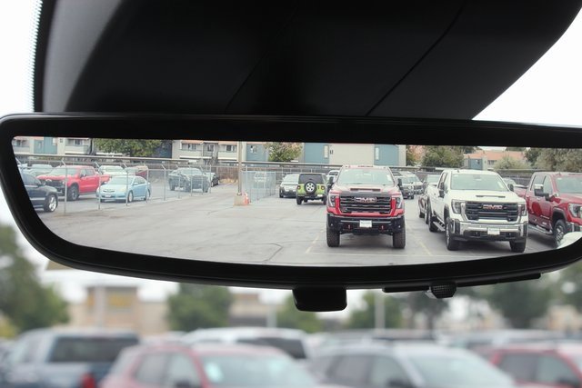 New 2026 GMC Sierra 1500 AT4 w/ Technology Package image 6