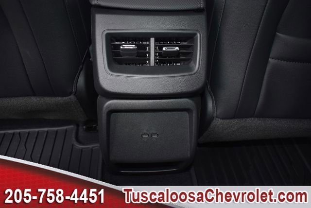 New 2026 Chevrolet Equinox EV LT image 18