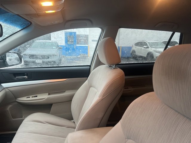 Used 2013 Subaru Outback 2.5i Premium image 10