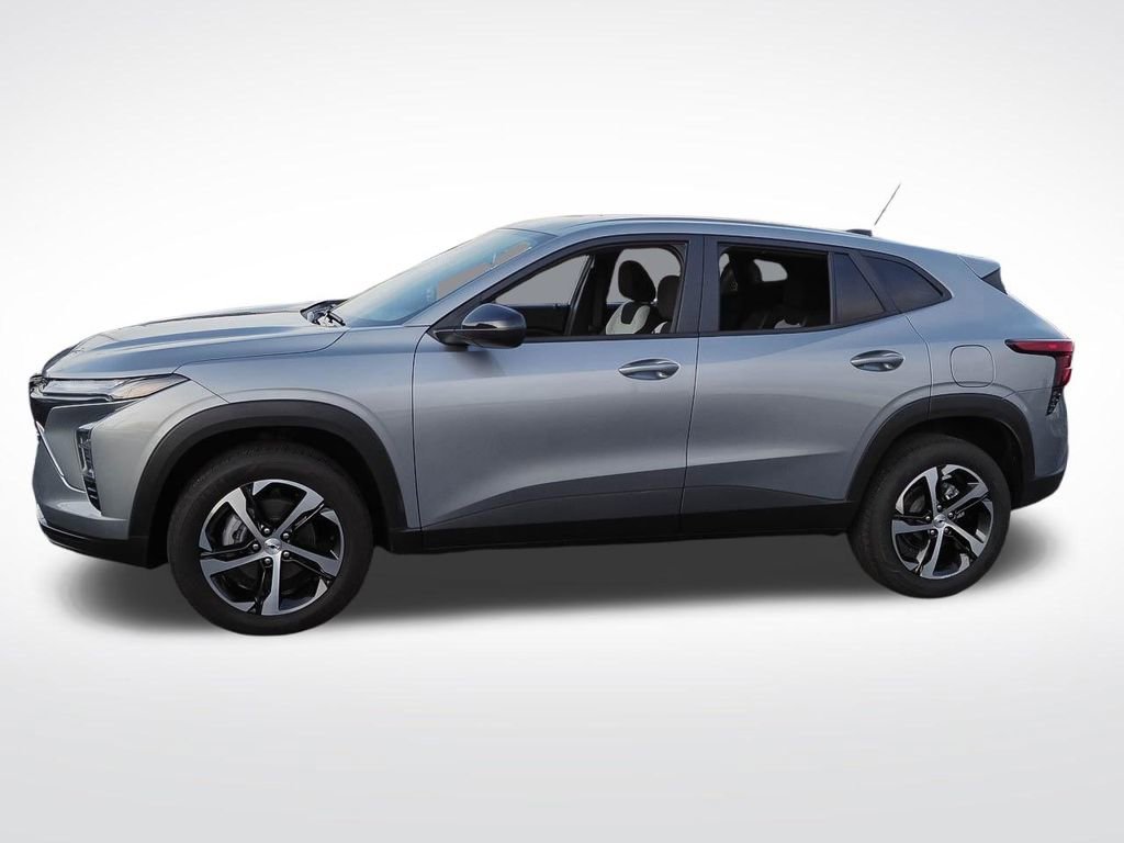 Used 2024 Chevrolet Trax RS w/ Driver Confidence Package image 4