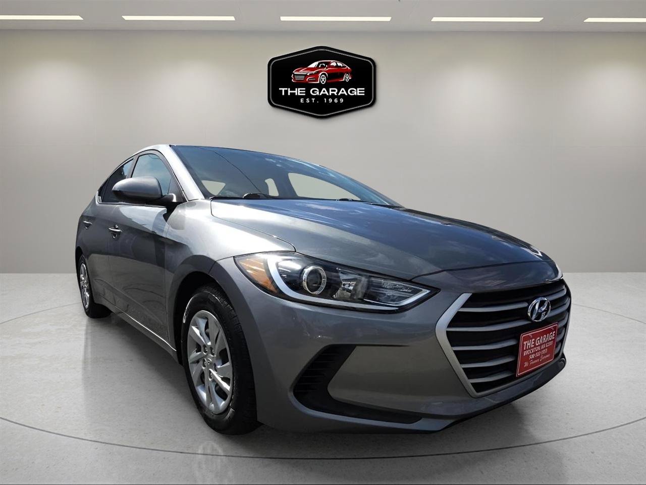 Used 2018 Hyundai Elantra SE FWD image 8