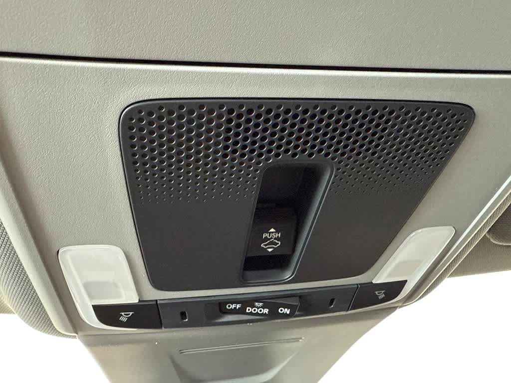 New 2026 Acura Integra FWD image 32