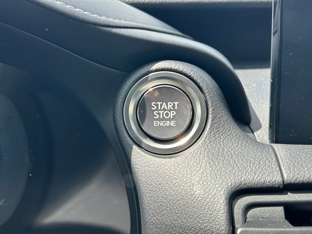 Used 2023 Lexus IS 500 RWD image 27