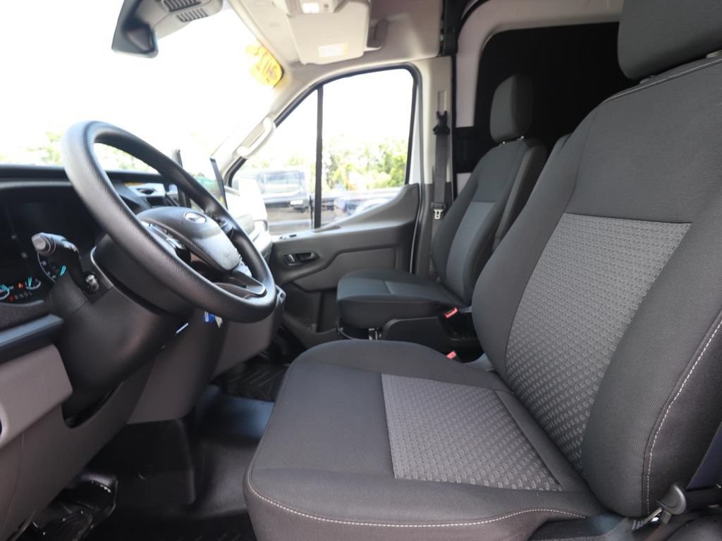 Certified 2023 Ford E-Transit 148 High Roof Extended w/ Interior Upgrade Package RWD image 2