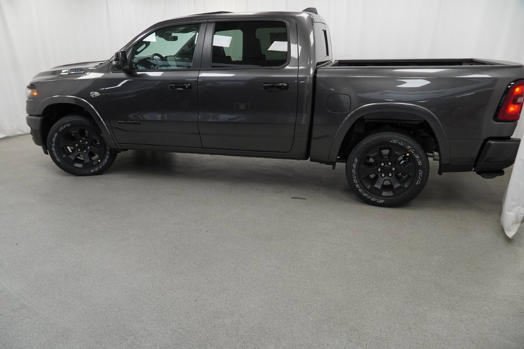 New 2026 RAM 1500 4x4 Crew Cab image 14