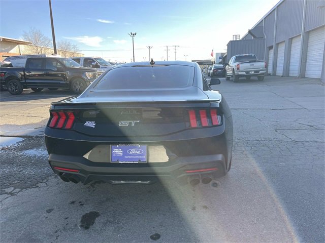 Used 2024 Ford Mustang GT Premium image 4