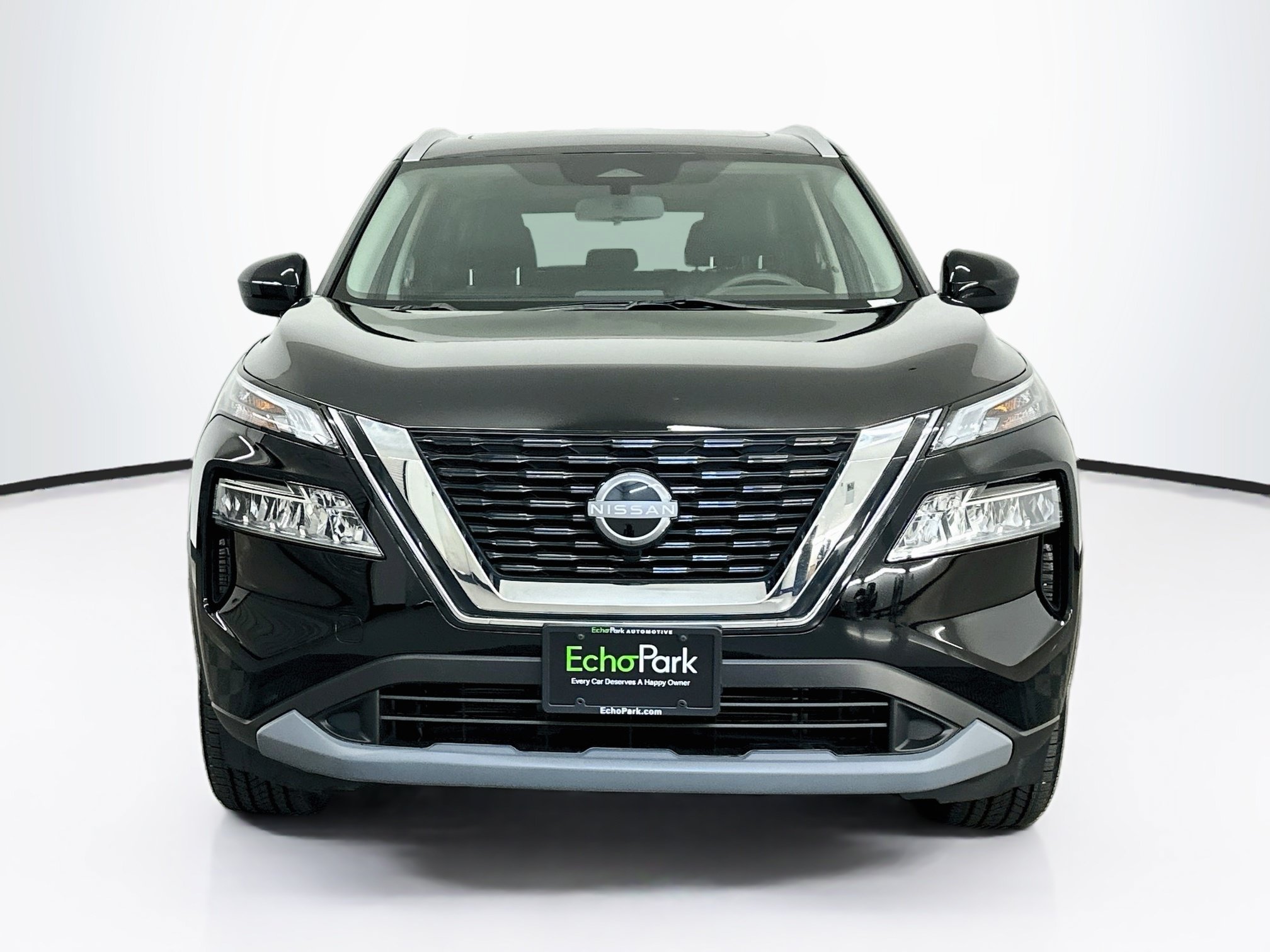 Used 2023 Nissan Rogue SV w/ SV Premium B Package AWD/4WD image 2