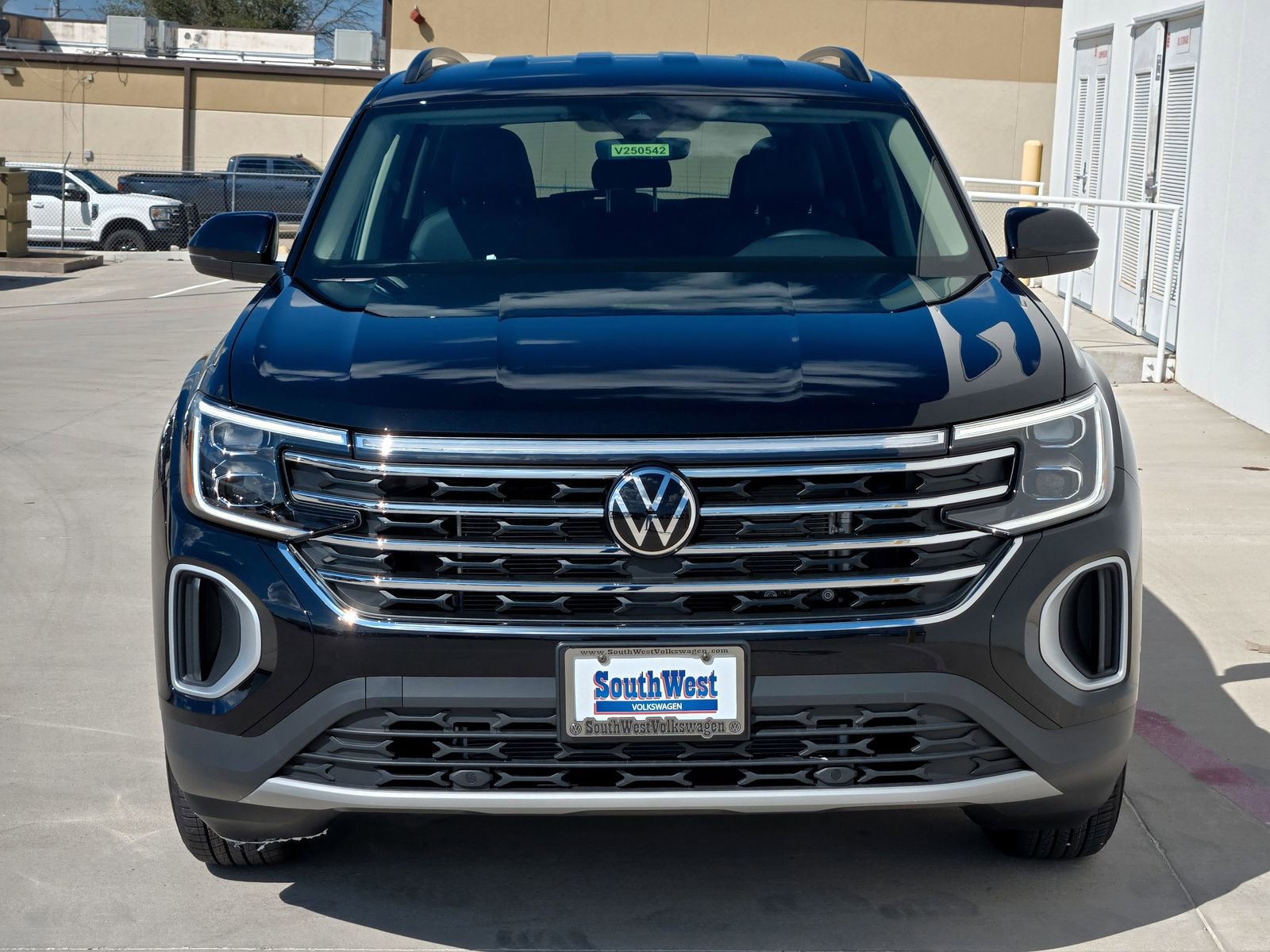 New 2026 Volkswagen Atlas SE image 7