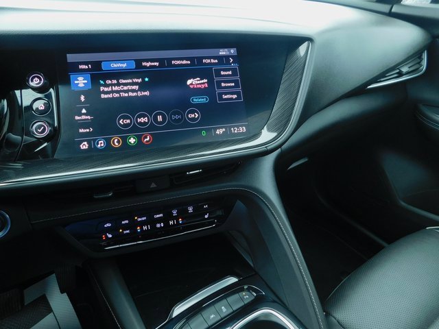 Used 2021 Buick Envision Essence image 25