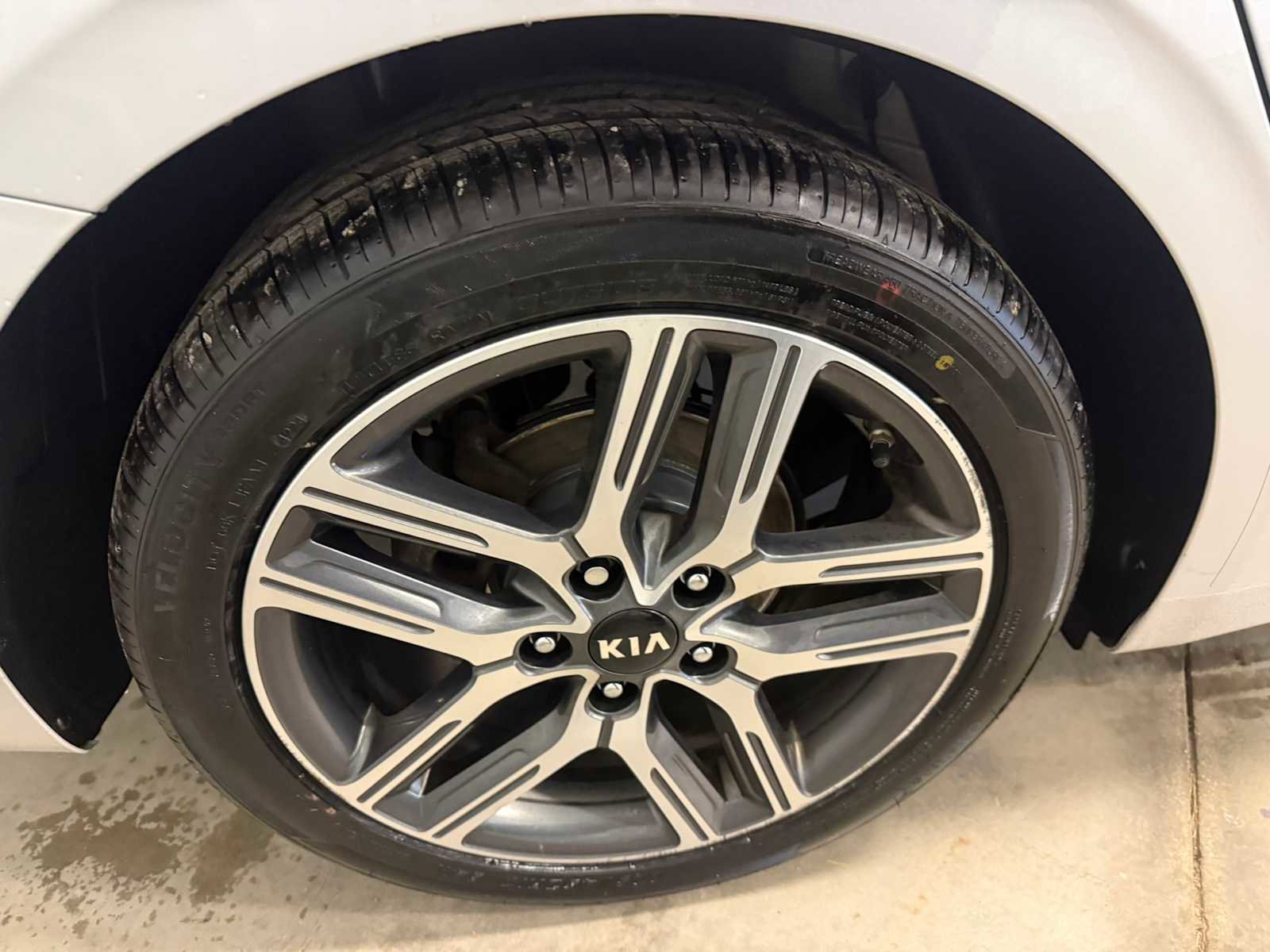 Used 2019 Kia Forte S w/ S Premium Package FWD image 13