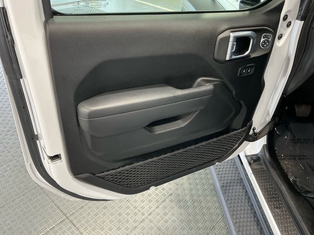 Used 2022 Jeep Wrangler Unlimited Sport image 18