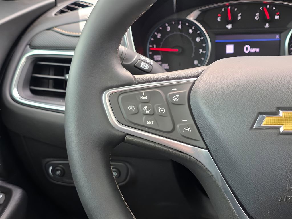 Used 2023 Chevrolet Equinox Premier image 23